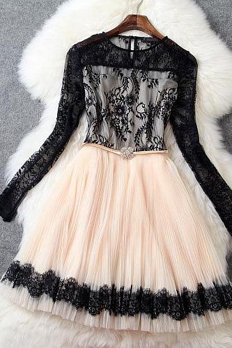 Slim Lace Long-sleeved Dress Amy18yv